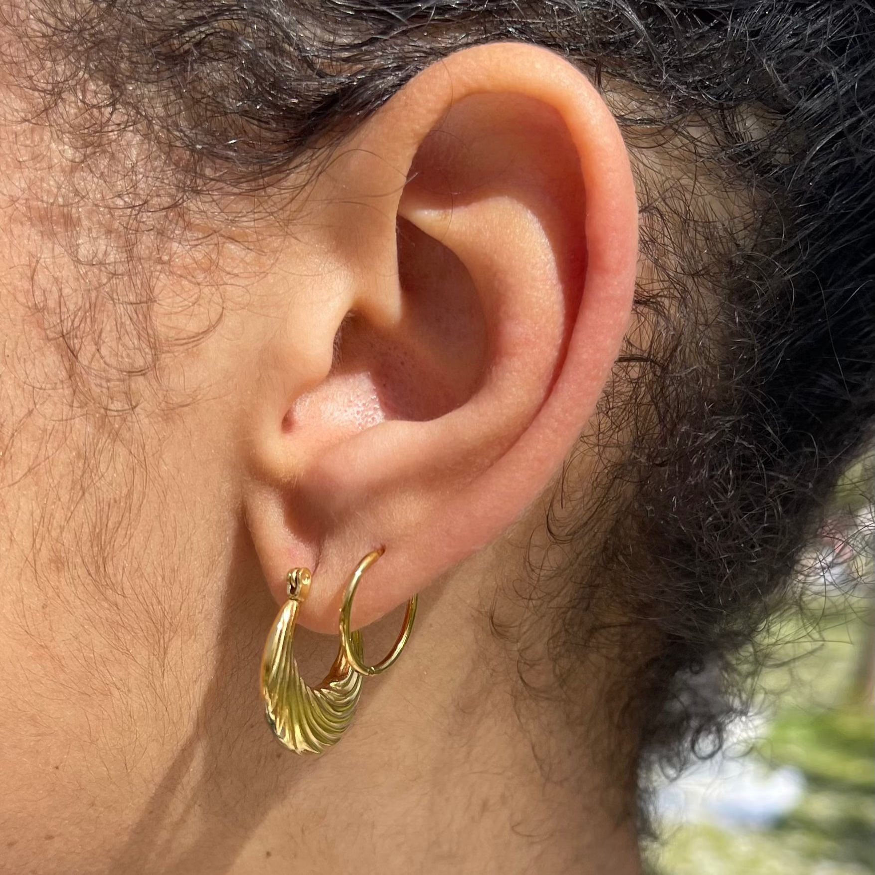 Ripple Hoop Earring - Gold-Colored Stainless Steel