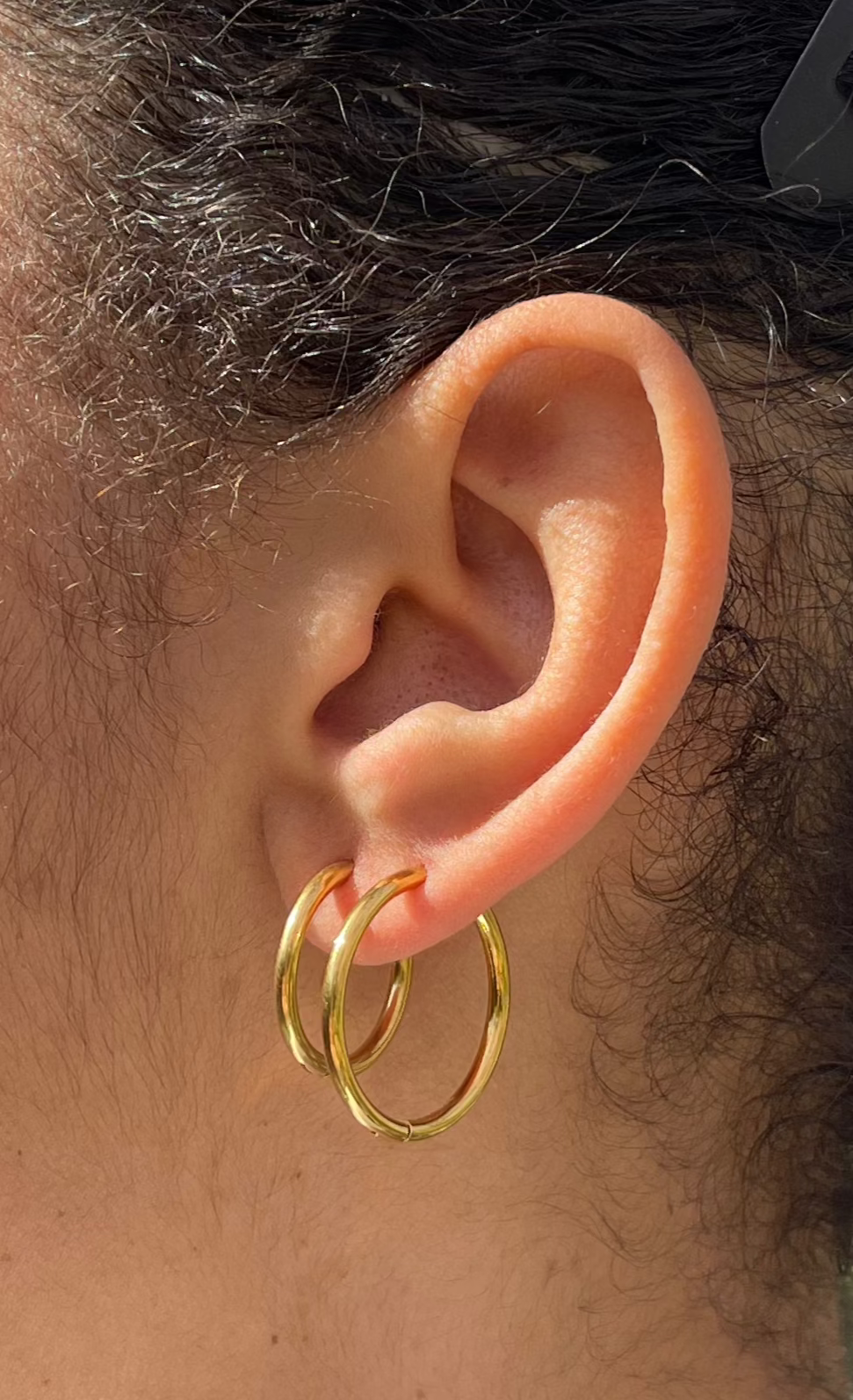 Basic Hoop Earring 20MM - Gold Colored Stainless Steel