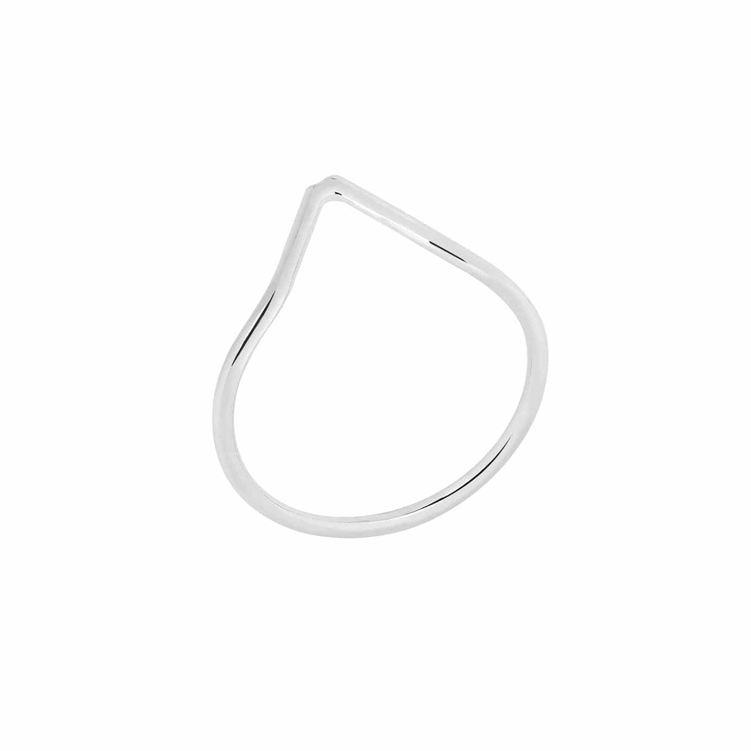 silver v shaped ring