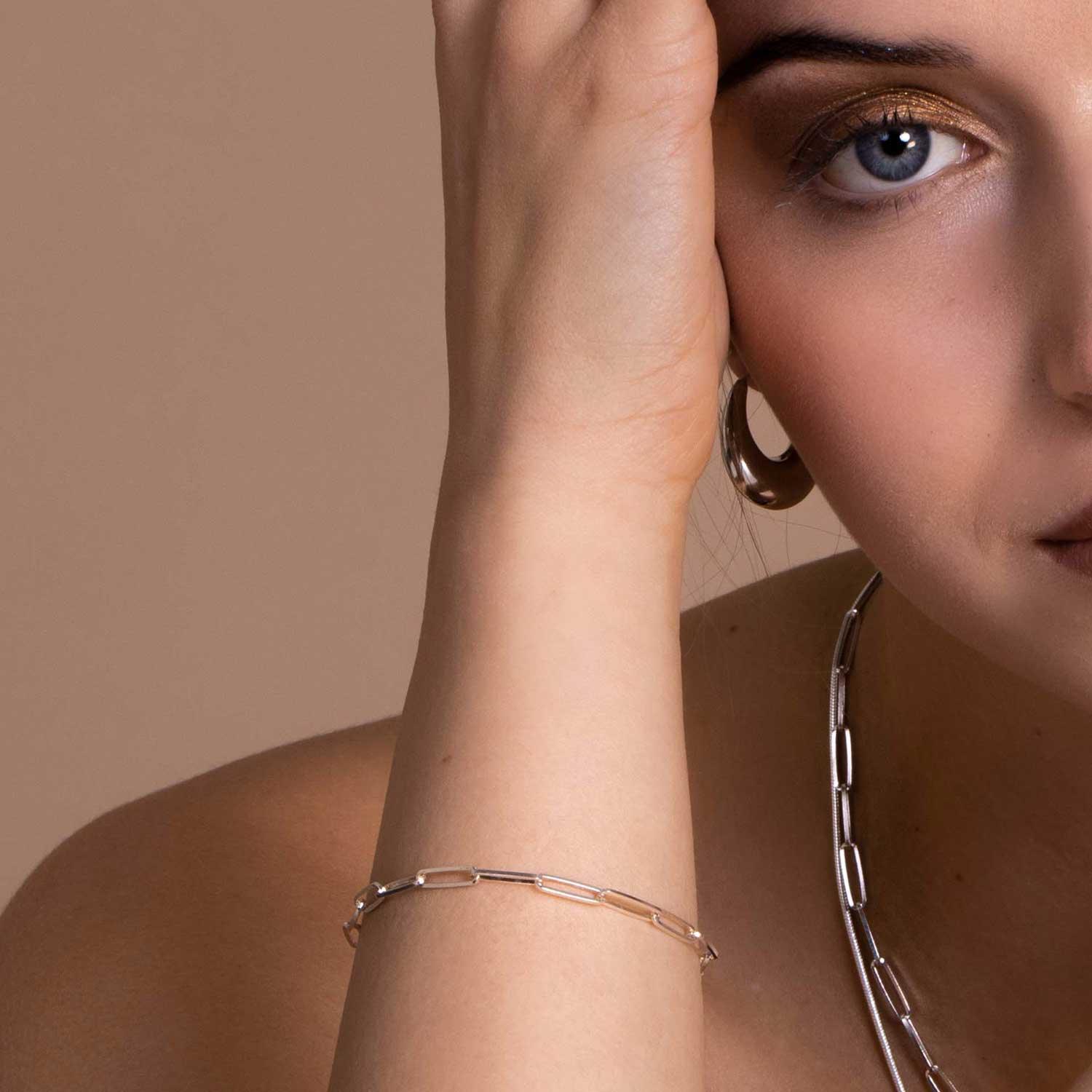 Silver Bracelet Long Link - Juulry.com