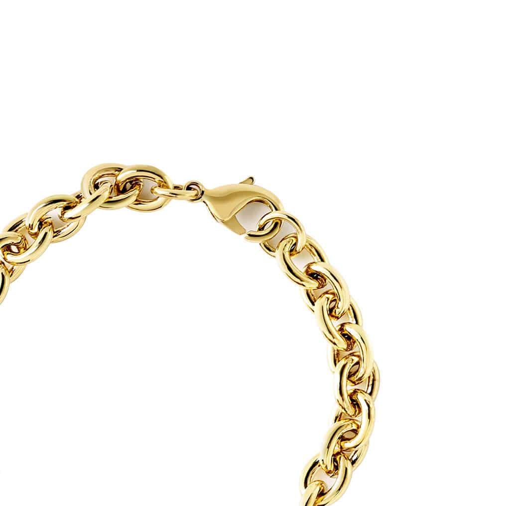 rolo chain bracelet detail