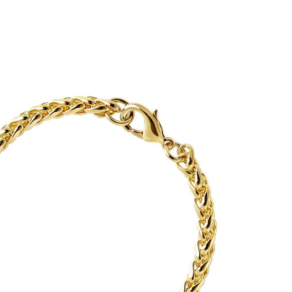 chunky chain bracelet detail