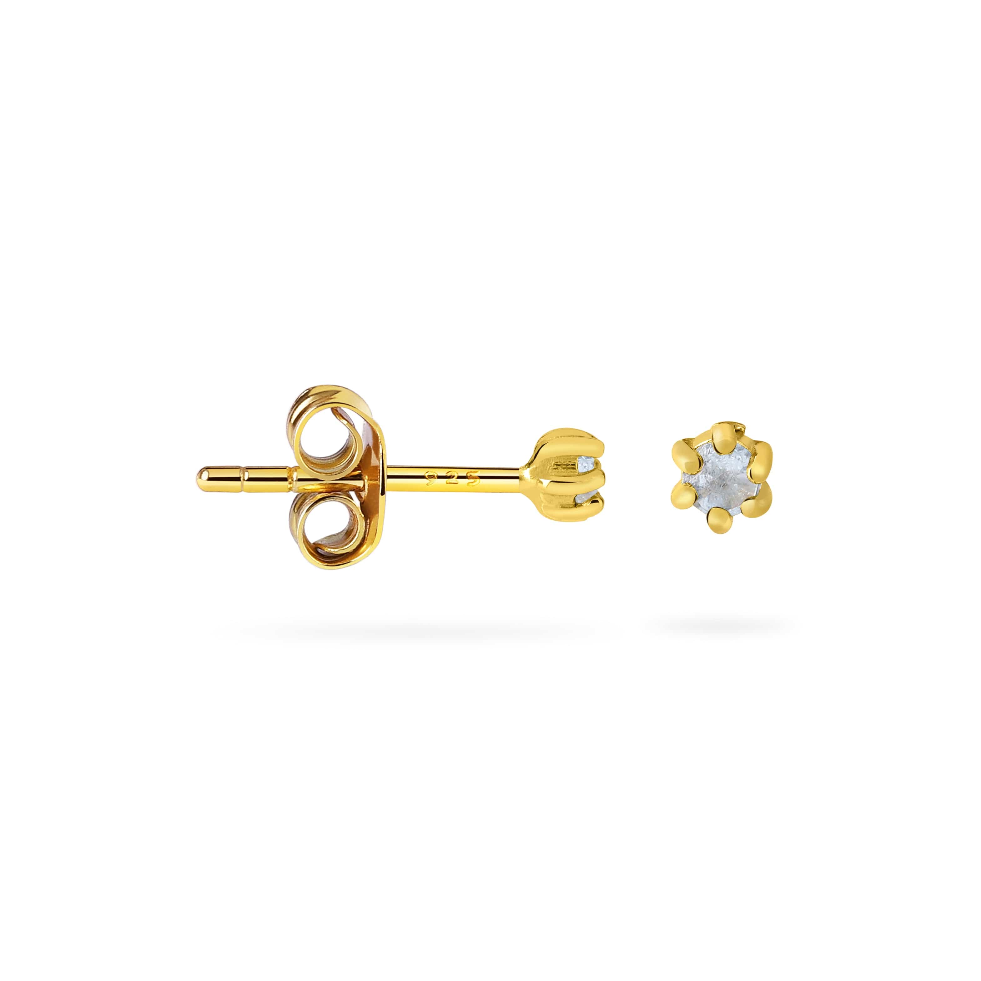 Side view gold plated stud earring with Aquamarine stone, Zijaanzicht Vergulde oorsteker met Aquamarijn steen