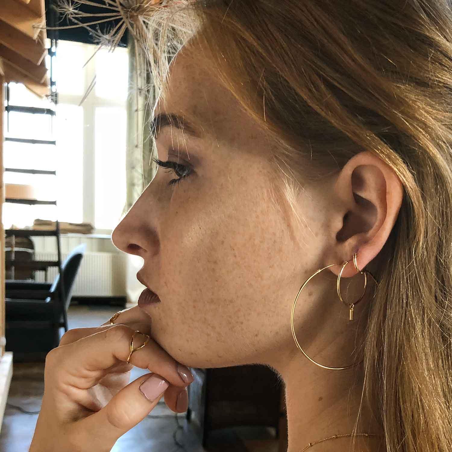 Gold Plated Hoop Earrings 50 MM 1,2 MM - Juulry.com